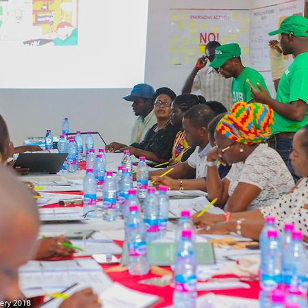 Stadium Hotel Kumasi Ngoại thất bức ảnh