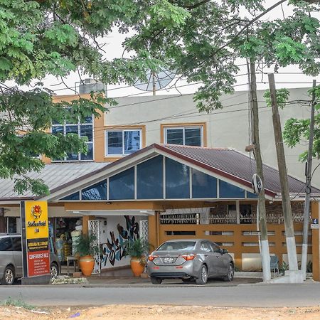 Stadium Hotel Kumasi Ngoại thất bức ảnh