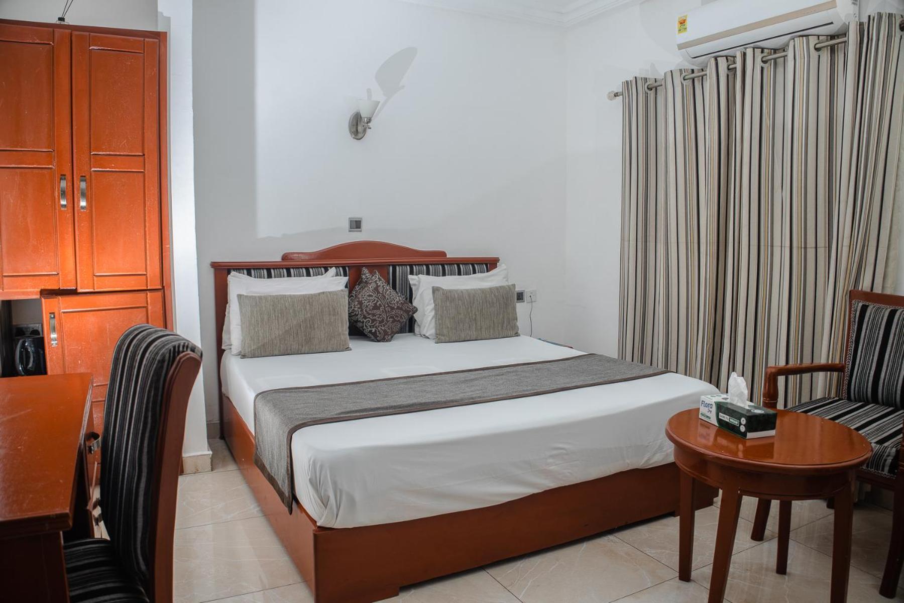 Stadium Hotel Kumasi Ngoại thất bức ảnh