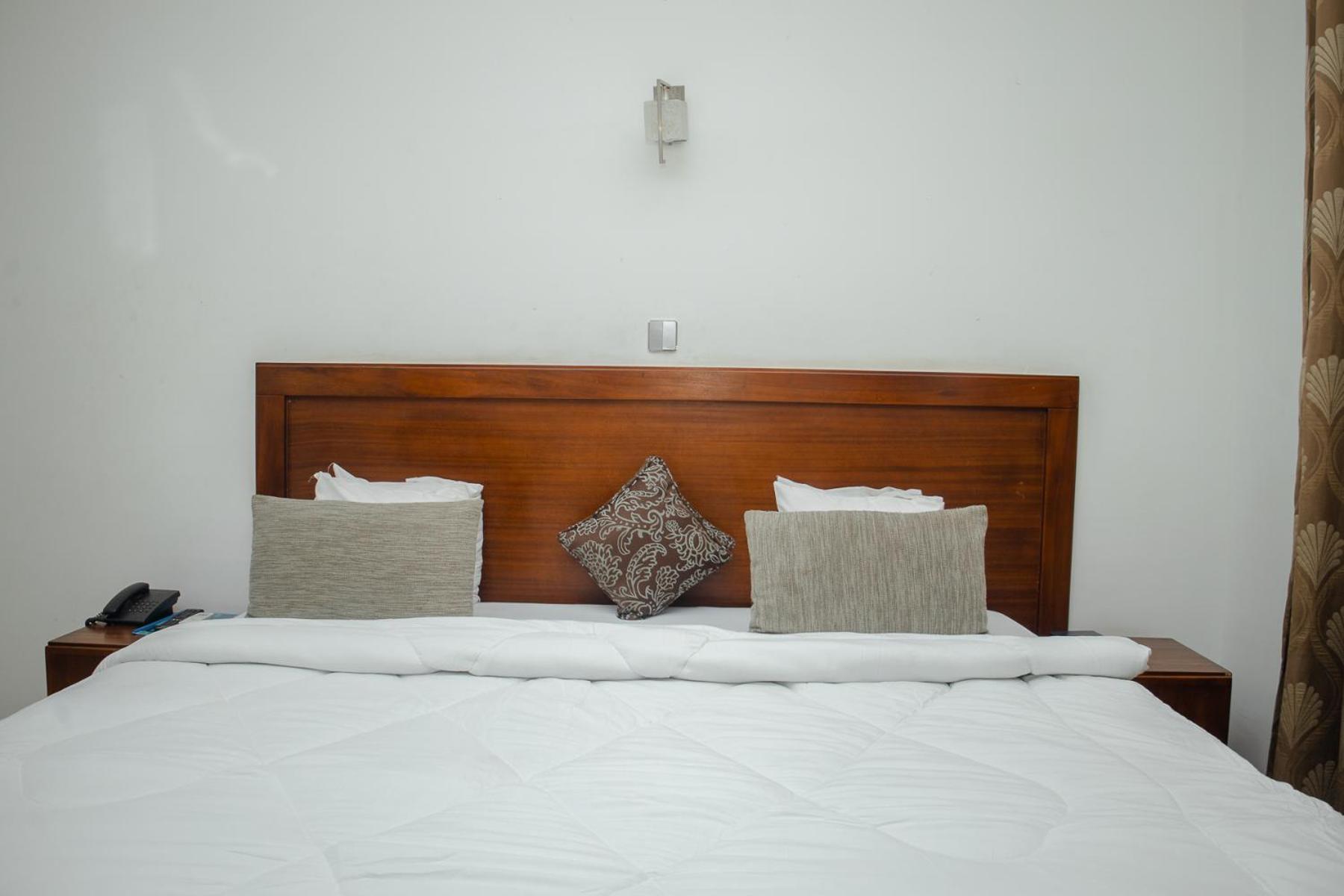 Stadium Hotel Kumasi Ngoại thất bức ảnh